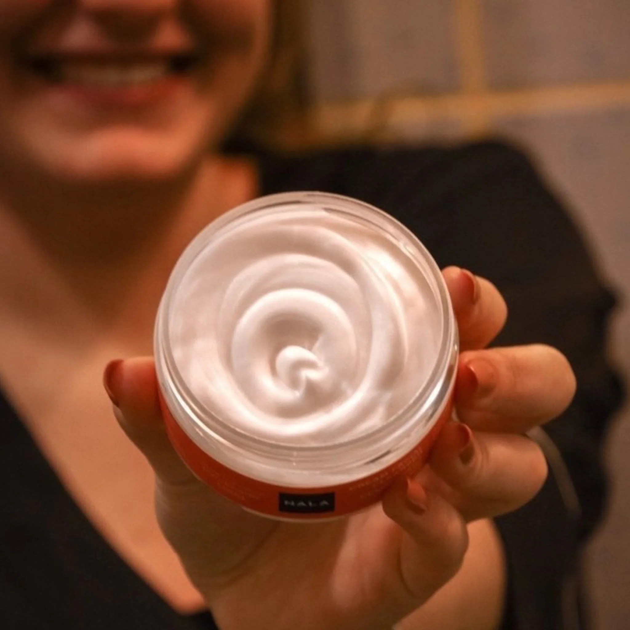 Demachiant Cremă - Ulei Migdale, Trandafiri, Miere, Shea - Image 4