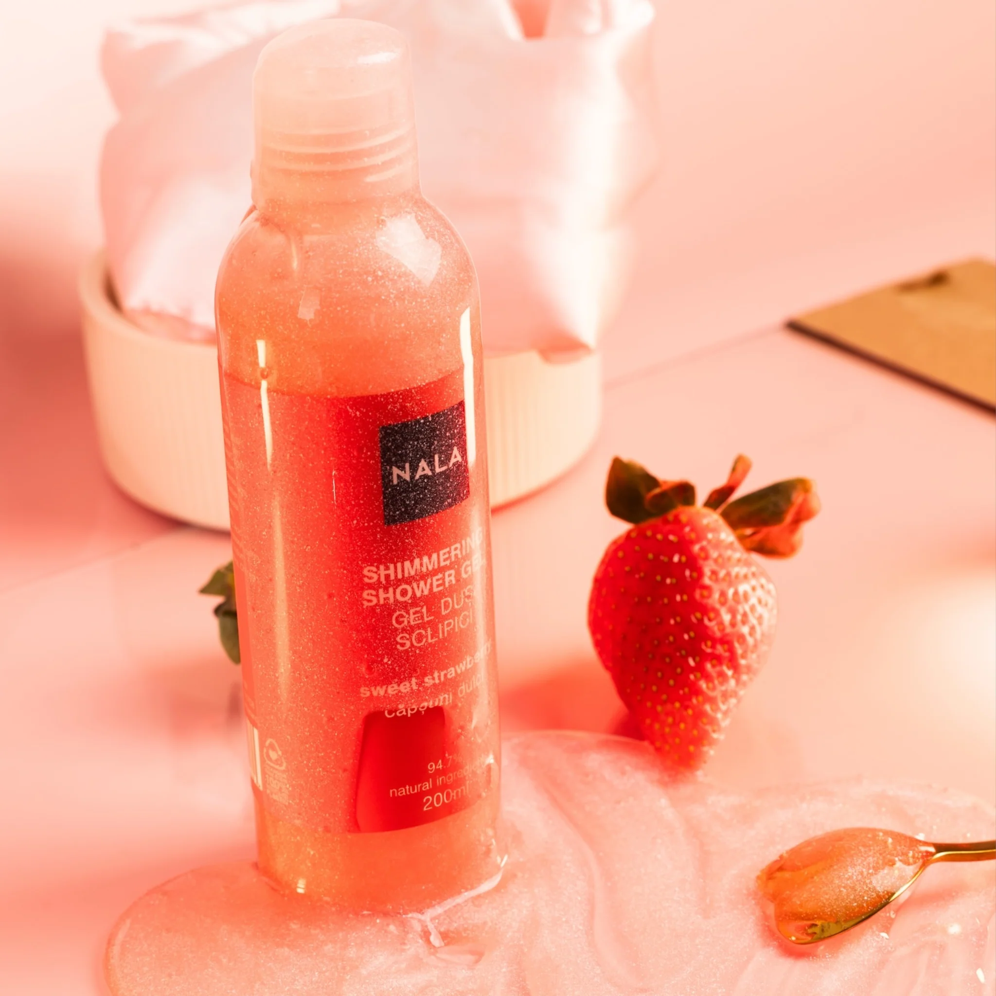 Gel de duș cu Sclipici - Căpșuni Dulci - Image 4